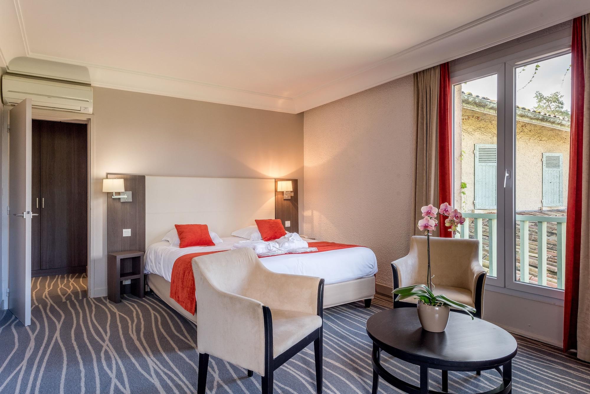 Logis Hotels- Hotel Et Restaurant Domaine De Fompeyre بازاس المظهر الخارجي الصورة