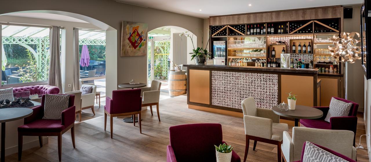 Logis Hotels- Hotel Et Restaurant Domaine De Fompeyre بازاس المظهر الخارجي الصورة
