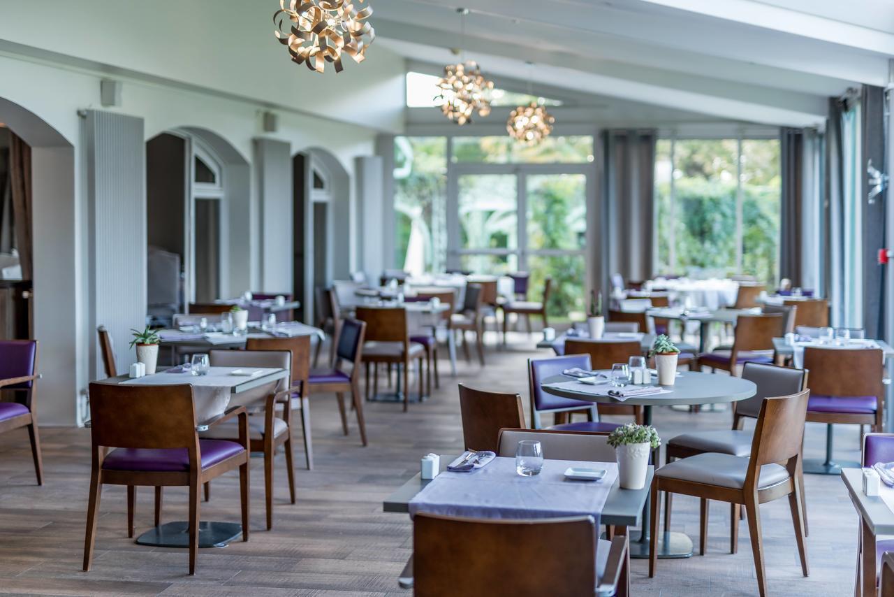 Logis Hotels- Hotel Et Restaurant Domaine De Fompeyre بازاس المظهر الخارجي الصورة